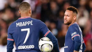 Mbappe muốn thi đấu ở vị trí của Neymar