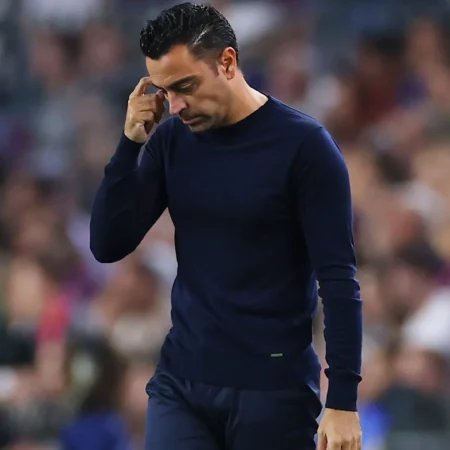Barca bị loại khỏi Champions League, HLV Xavi nói gì?