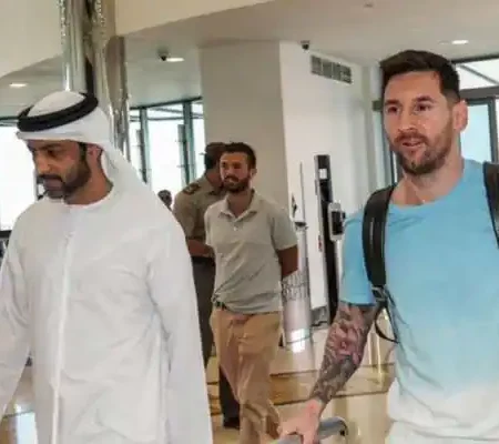 Lionel Messi hội quân cùng ĐT Argentina ở UAE