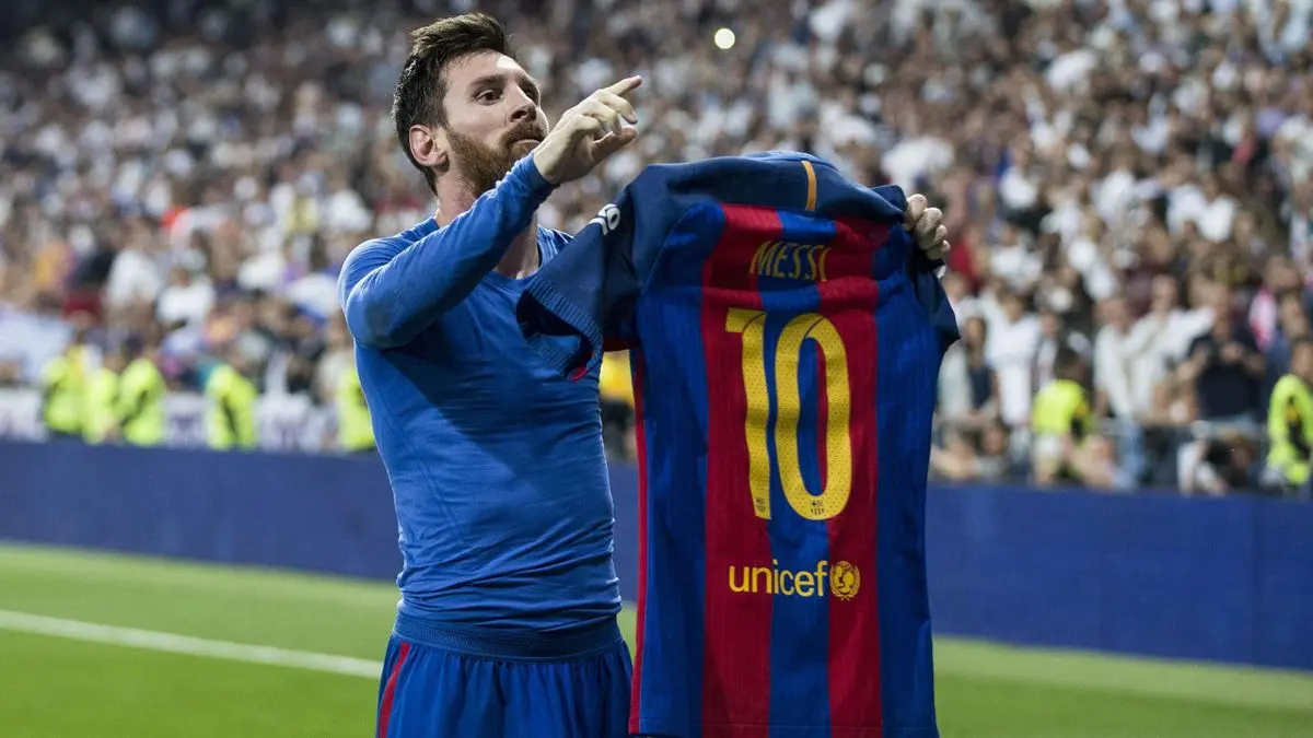 Pha ăn mừng kinh điển của Messi