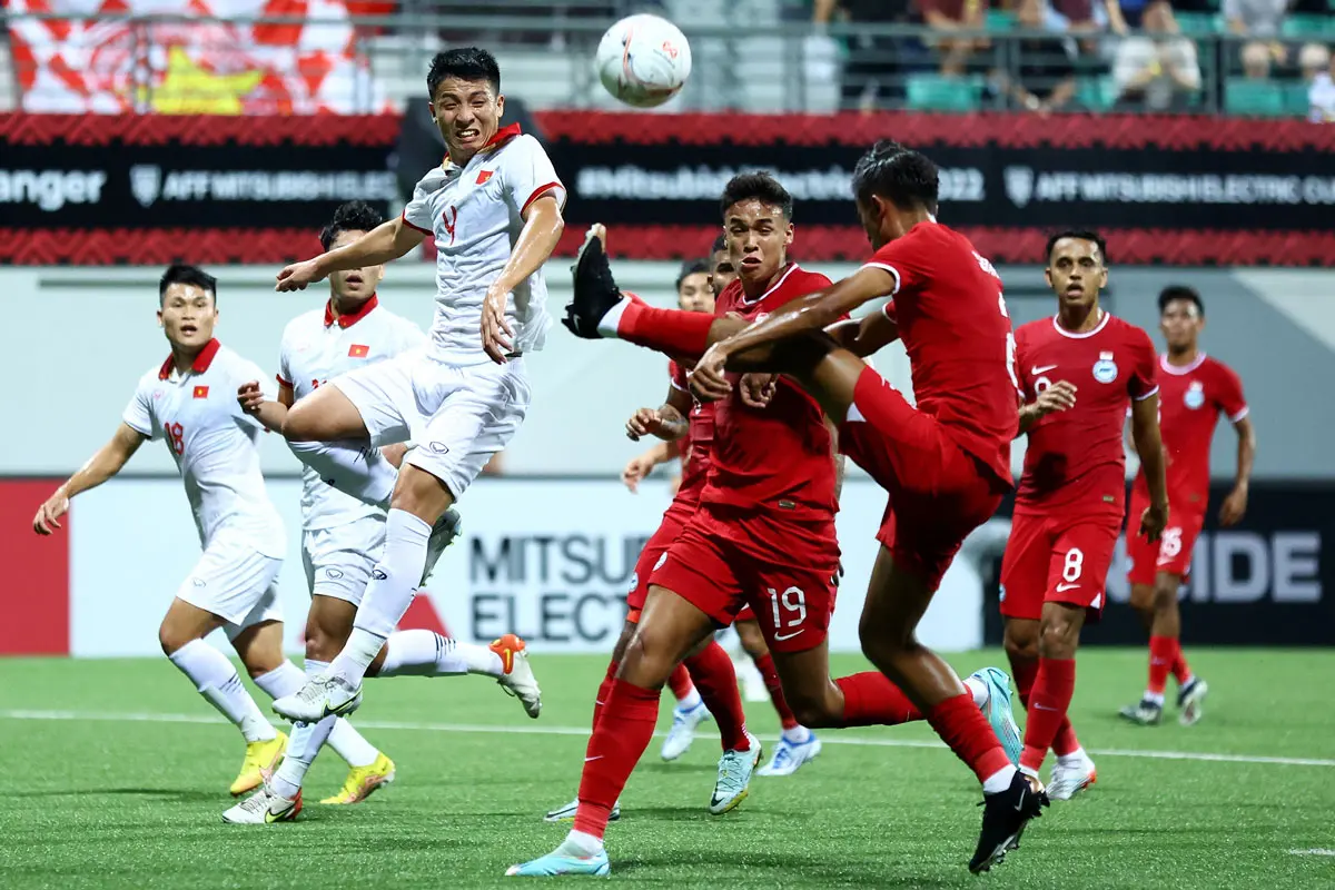 Singapore chơi đầy kiên cường trước ĐT Việt Nam